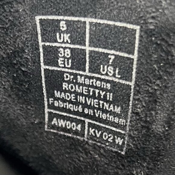 Dr. Martens Rometty II Womens Size 7 Platform Chelsea Boots Black Leather - Picture 9 of 9